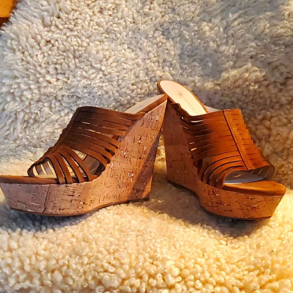 Cork wedge sandals